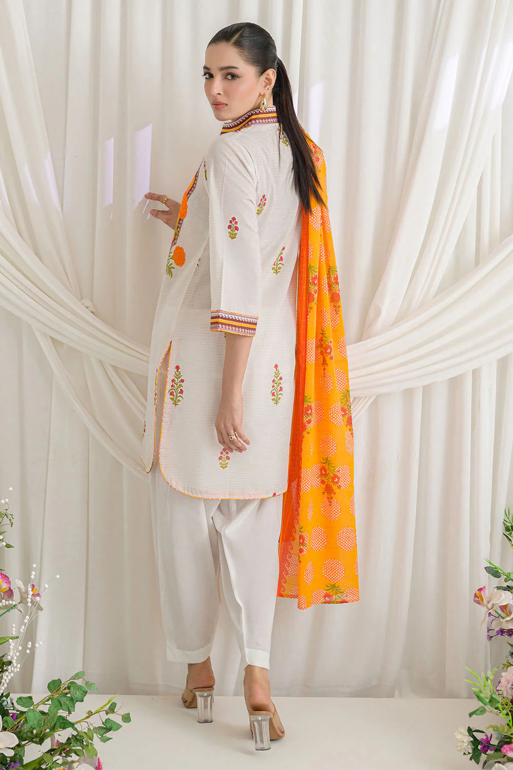 3 Piece Printed Lawn Suit