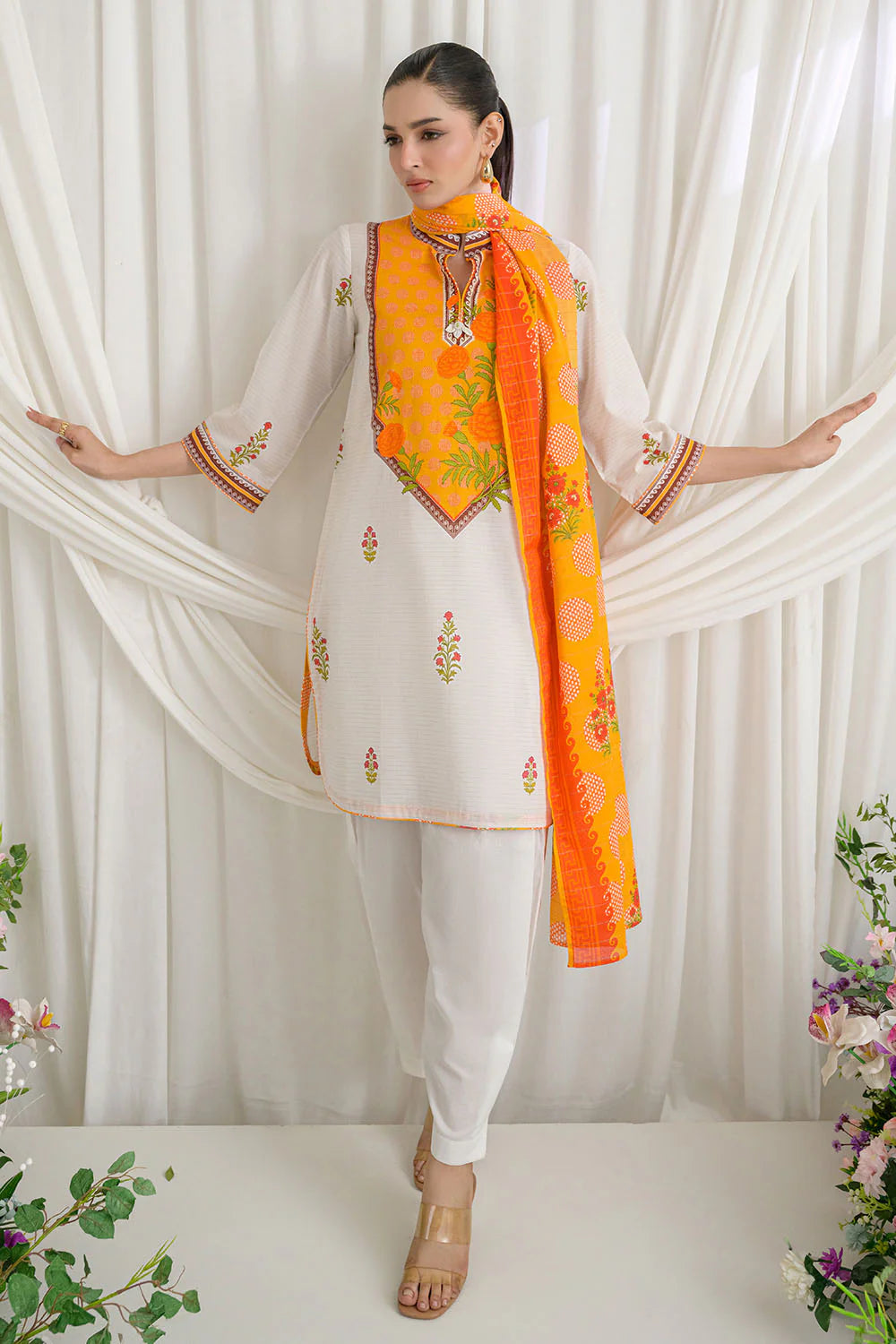 3 Piece Printed Lawn Suit