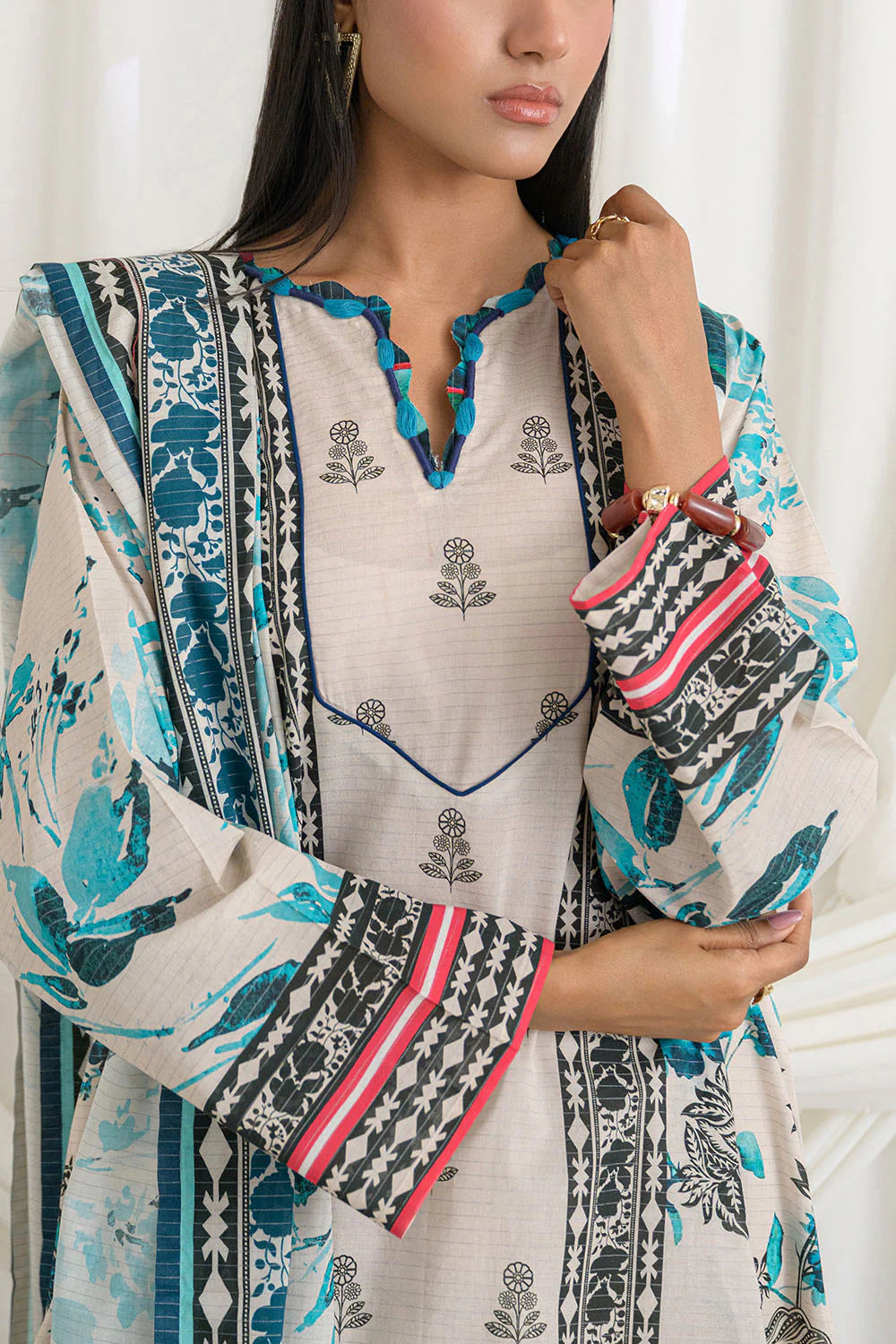 3 Piece Printed Lawn Suit