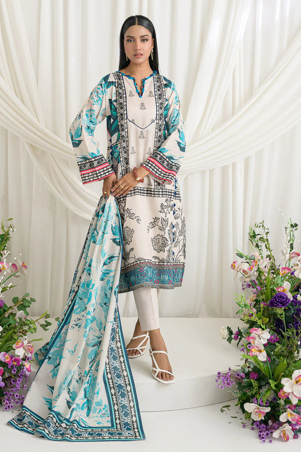 3 Piece Printed Lawn Suit